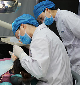 牙列拥挤应该如何矫正